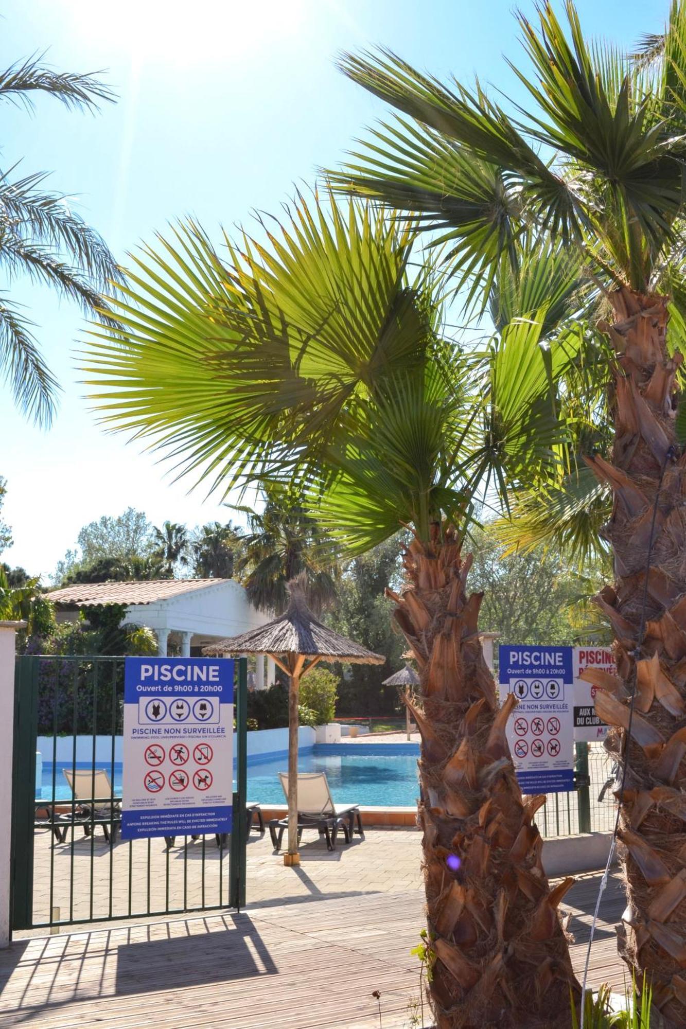 Malibu Village カネ エクステリア 写真